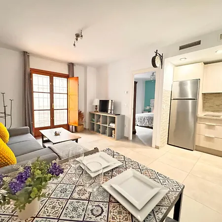 Triana Luxury Apartamento *