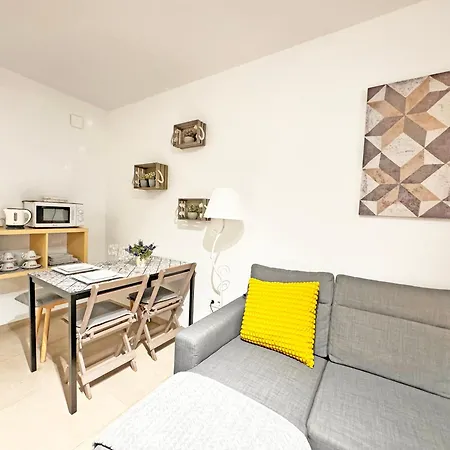 Triana Luxury Apartmán *